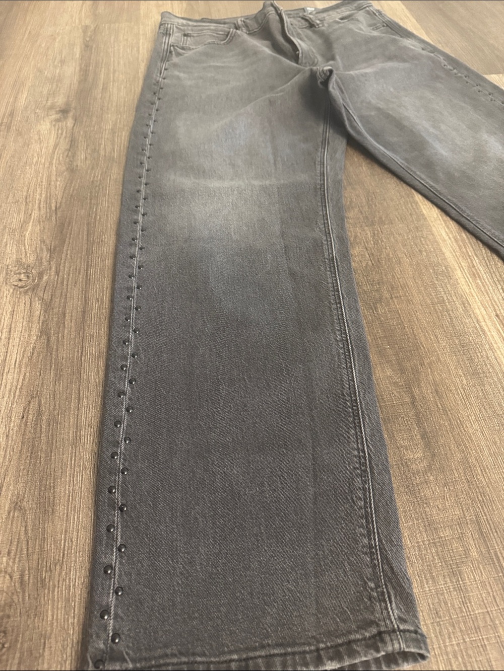 American Eagle Outfitters Washed Black Straight-Leg Jeans with Side Stud Trim - Picture 6 of 8